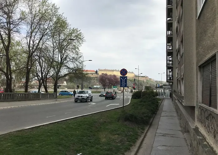 Fortress View Apartment